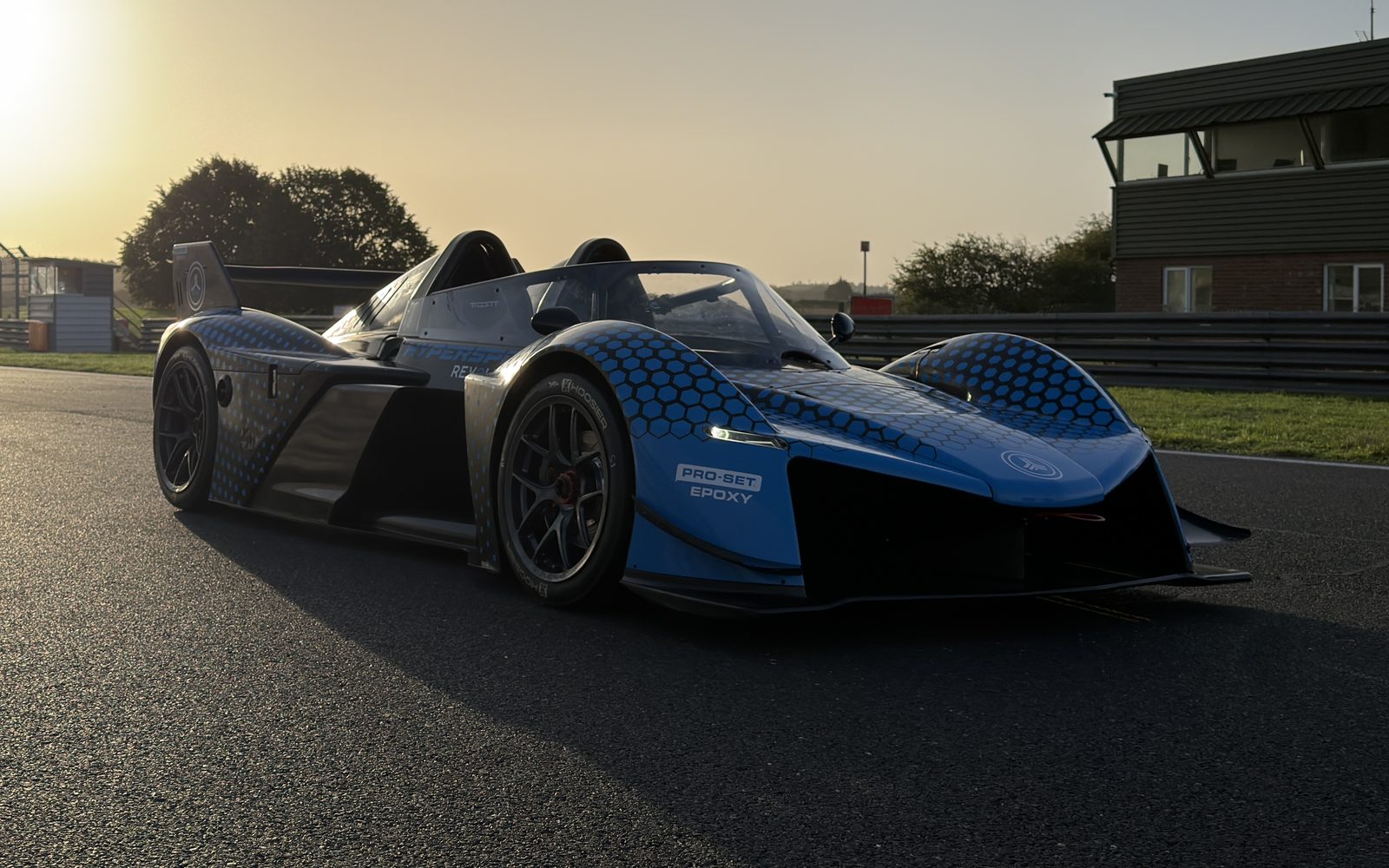 Revolution HyperSport